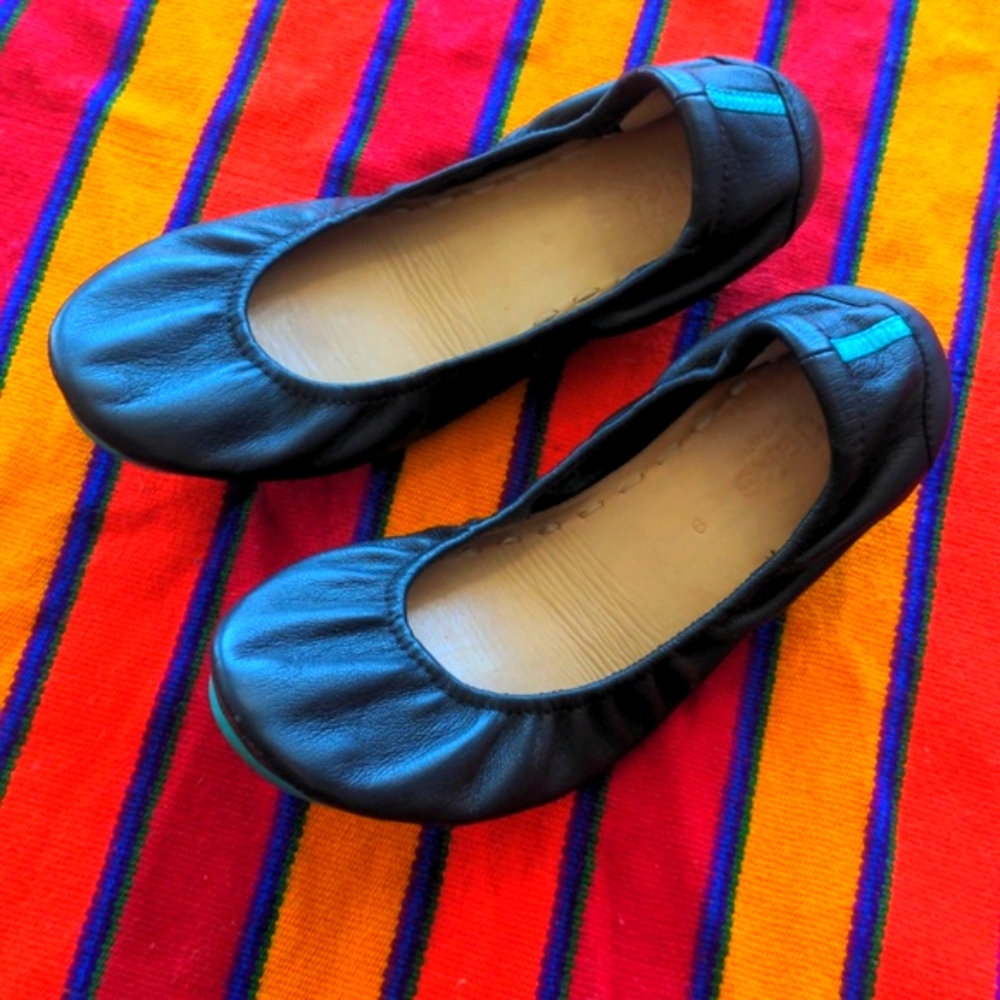 Tieks black leather shoes ballet flats size 9